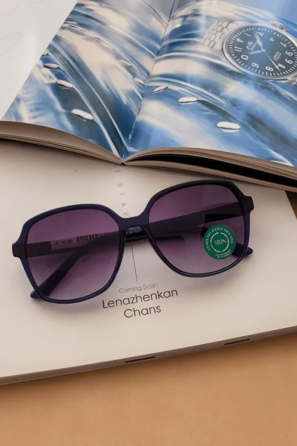 عینک آفتابی زنانه accessories k0073